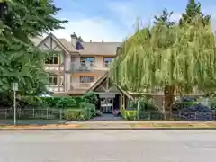 413 2059 Chesterfield Avenue, North Vancouver, BC
