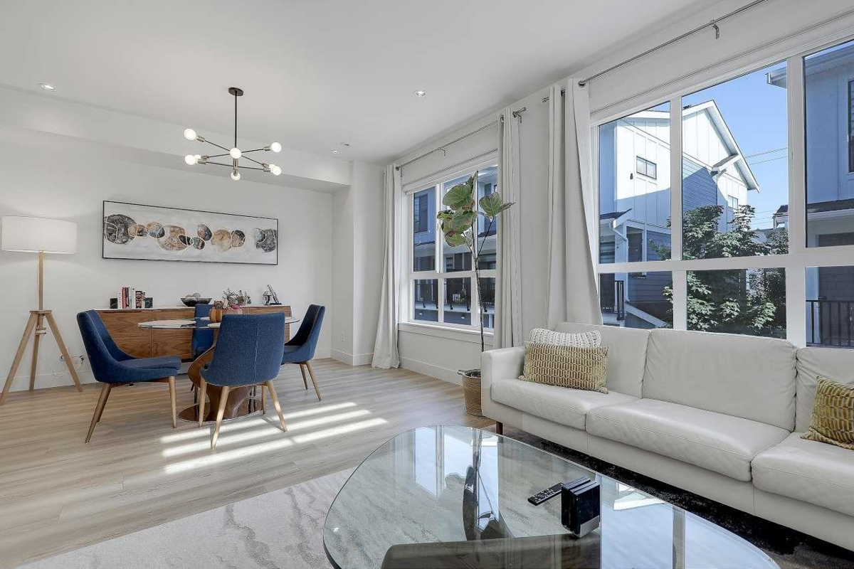 Dining Area Photo of 51 11556 72a Avenue, Delta, BC