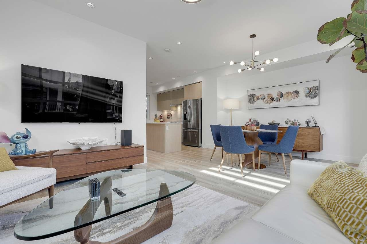 Family Room Photo of 51 11556 72a Avenue, Delta, BC