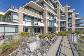 203 5665 Teredo Street, Sechelt, BC