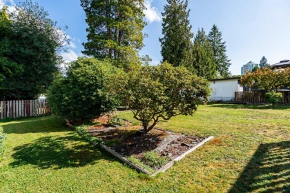 Outdoor Deck Photo of 5388 Halley Avenue, Burnaby, BC