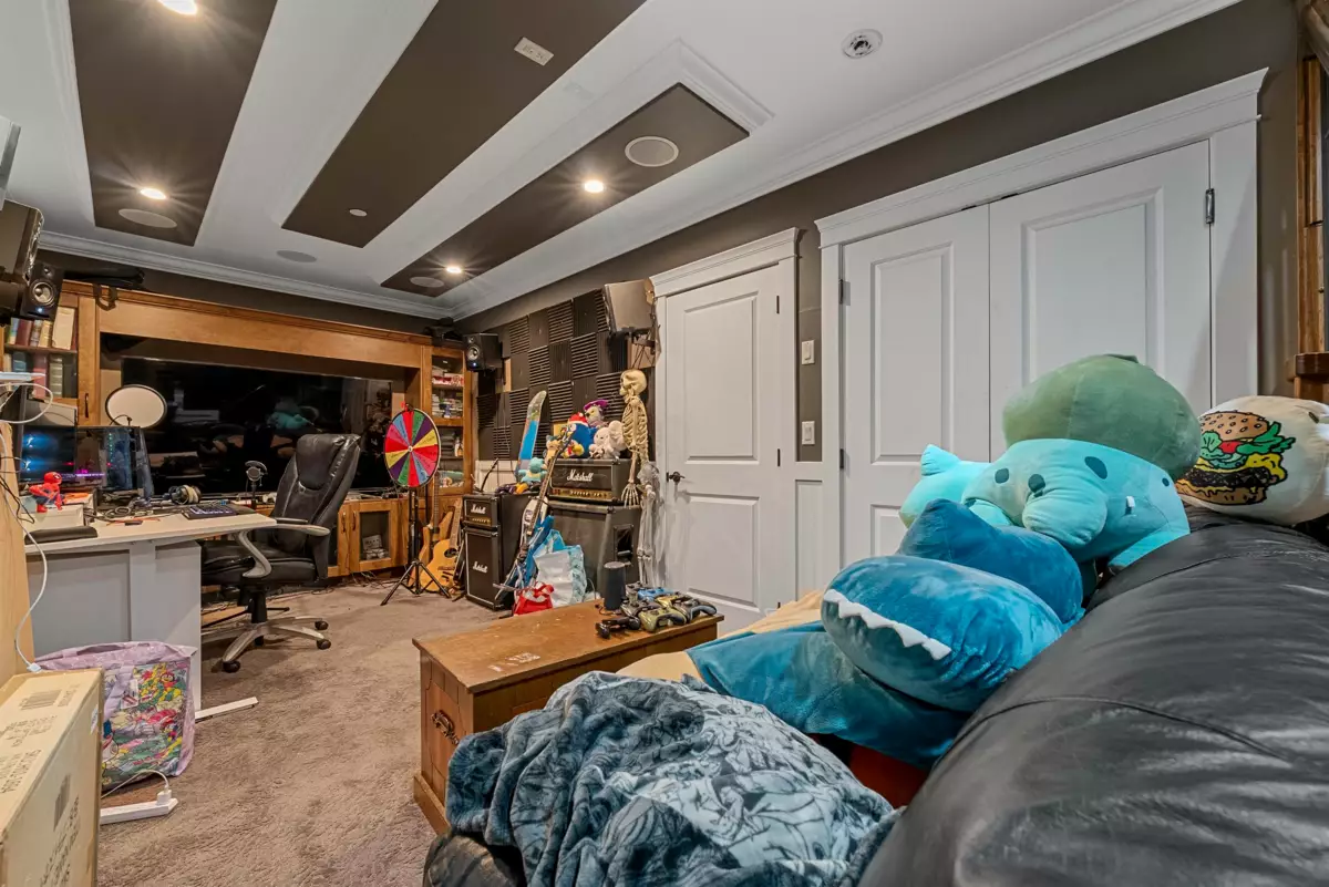 Community Amenities Photo (Clubhouse) of 136 E 59th Avenue, Vancouver, BC