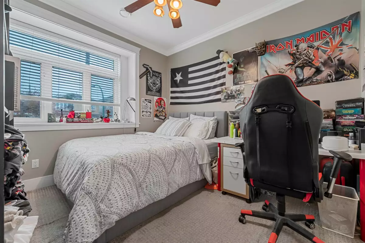 Mudroom Photo of 136 E 59th Avenue, Vancouver, BC