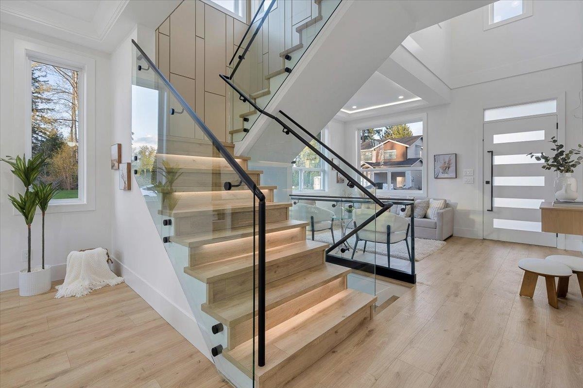 Laundry Room Photo of 7145 204a Street, Langley, BC