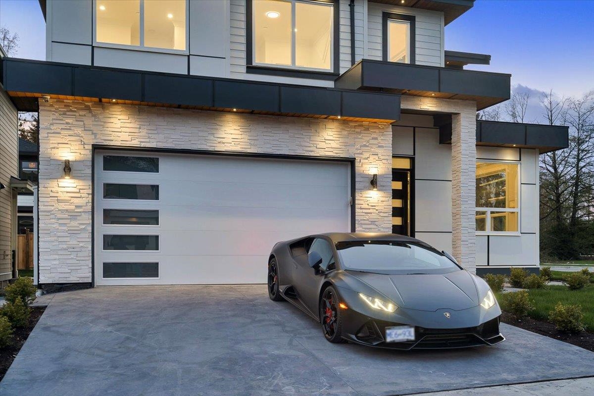 Living Room Photo of 7145 204a Street, Langley, BC