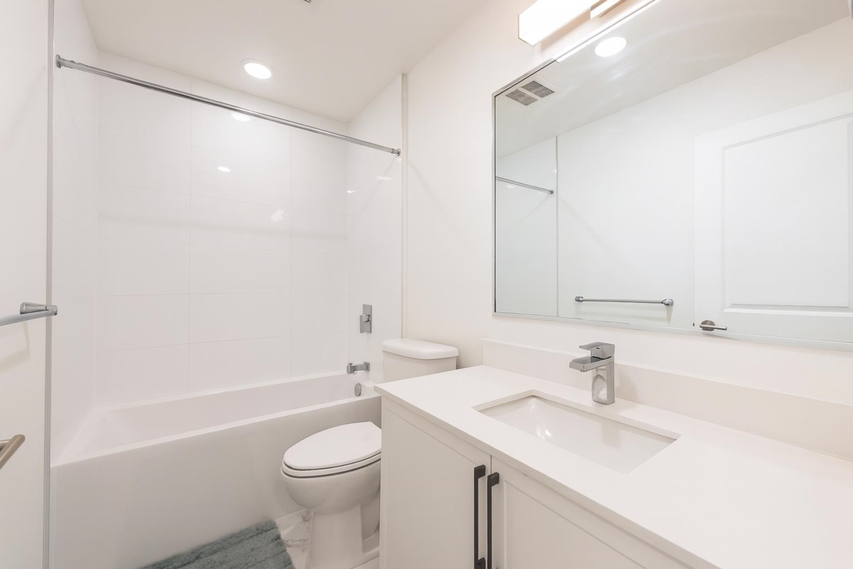 Bedroom 3 Photo of 406 2267 Mckenzie Road, Abbotsford, BC