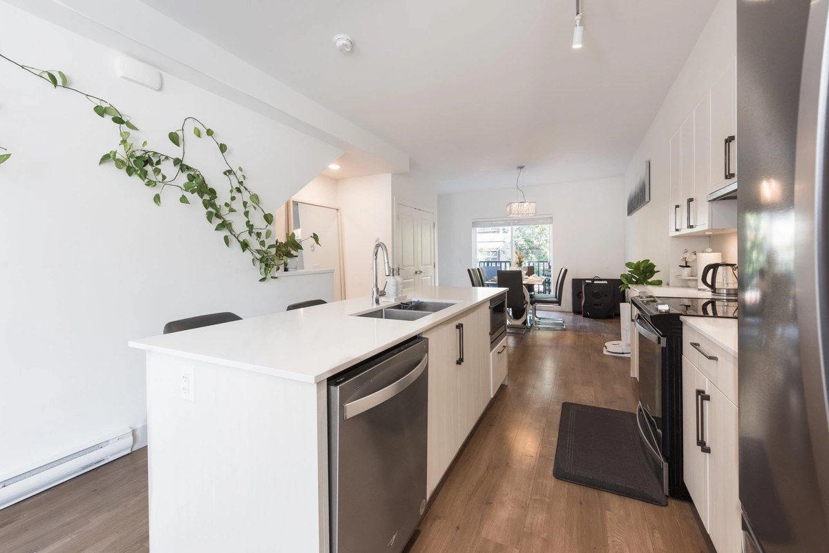 Exterior Rear Photo of 406 2267 Mckenzie Road, Abbotsford, BC