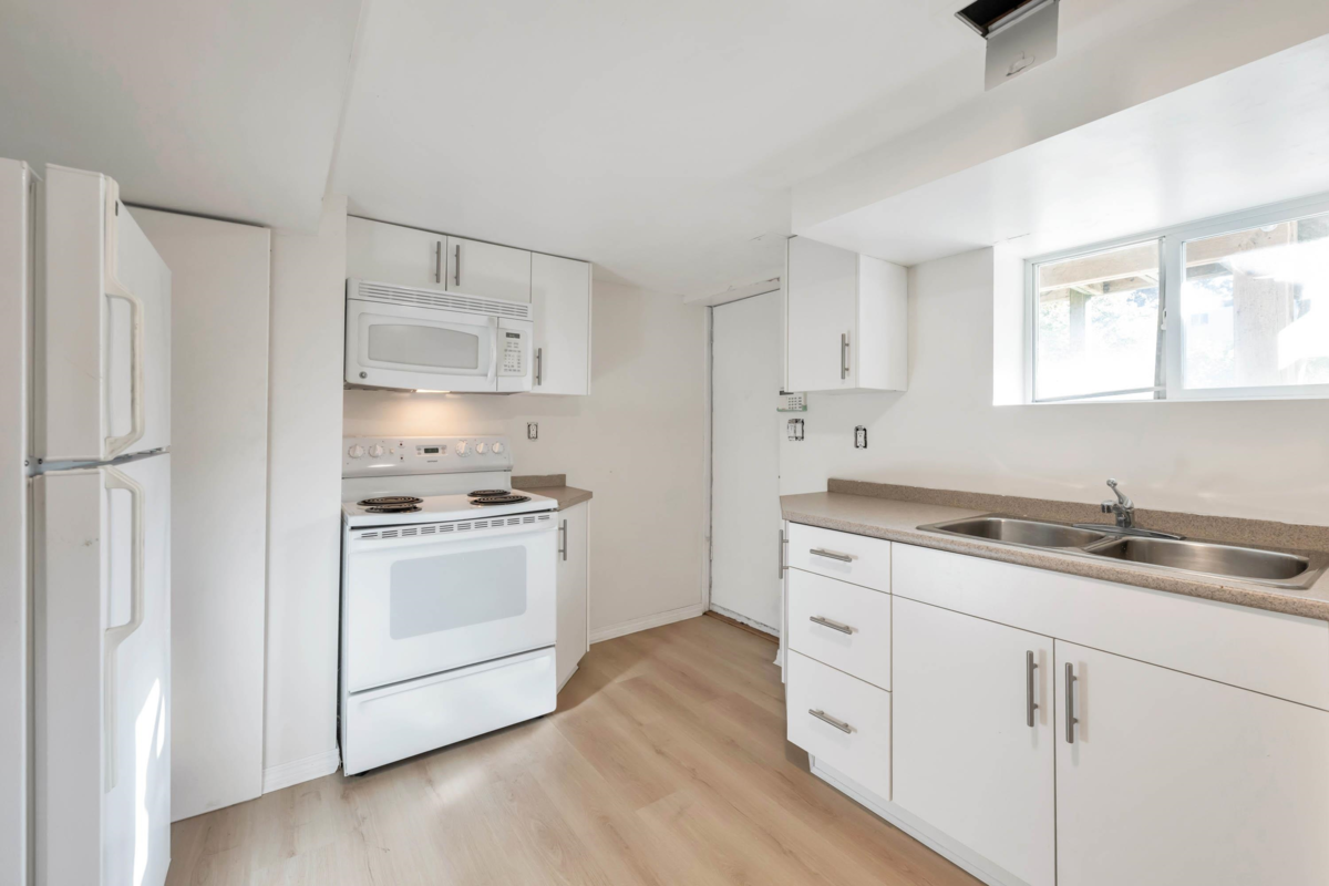 Outdoor Patio Photo of 11056 135a Street, Surrey, BC