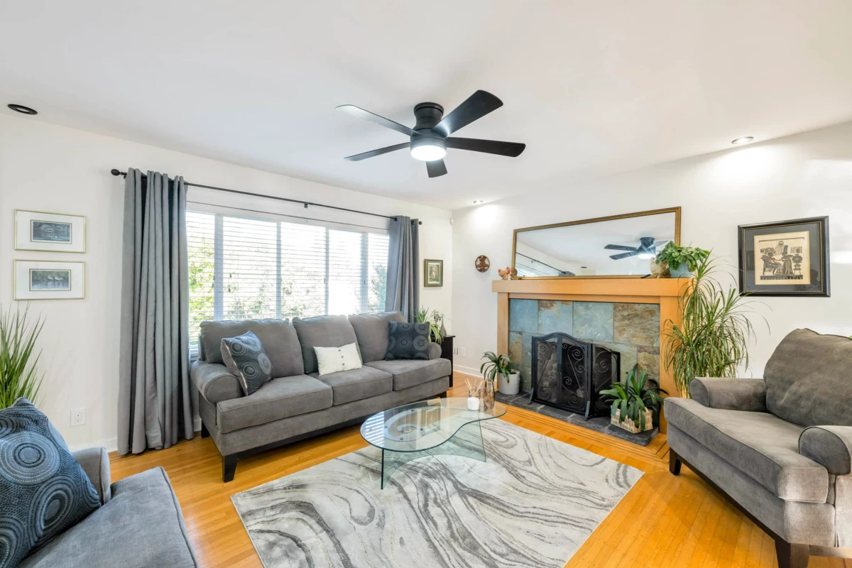 Primary Bathroom Photo of 11056 135a Street, Surrey, BC