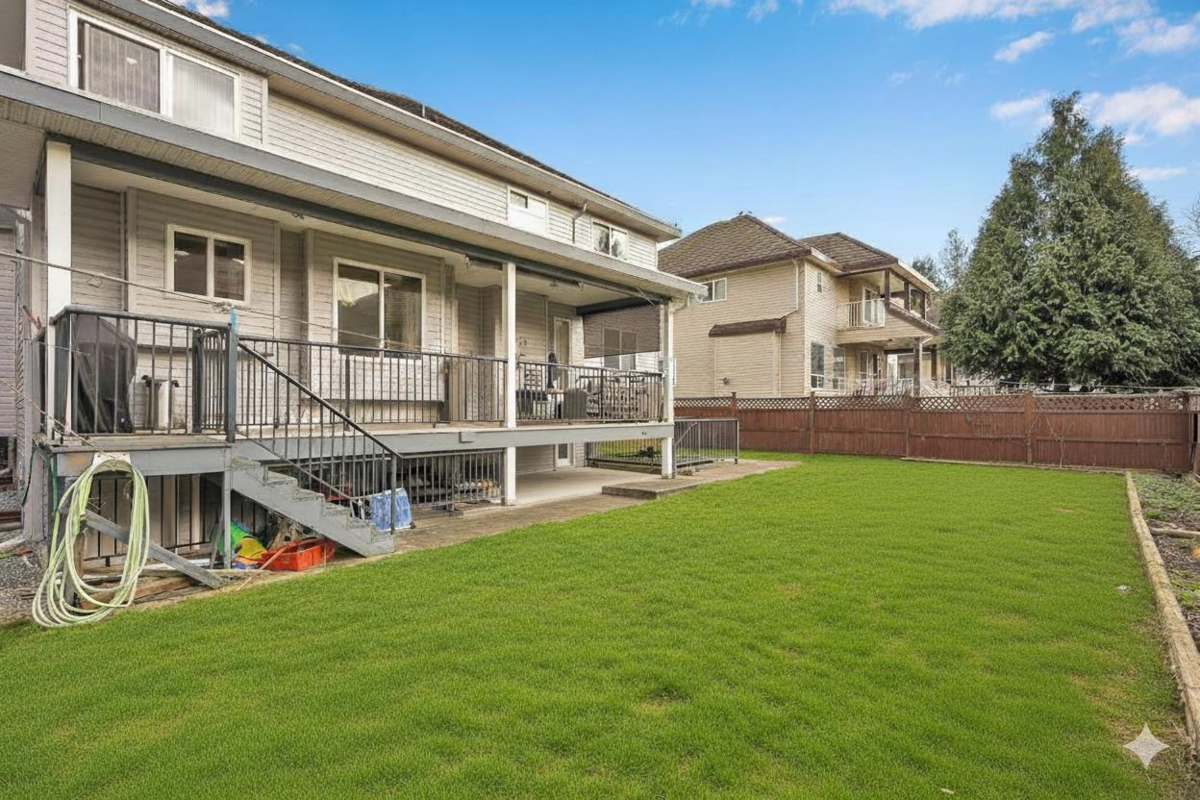 Fitness Center Photo Near 7869 147a Street, Surrey, BC