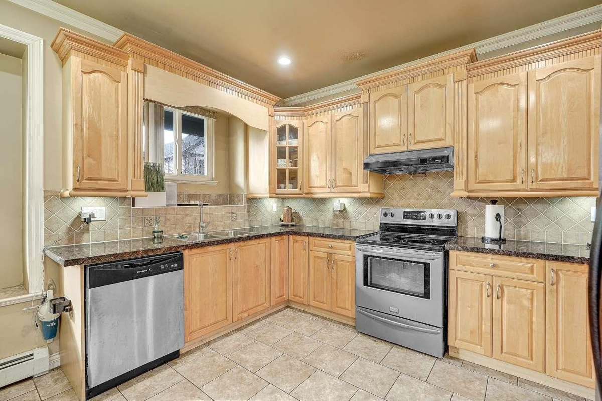 Loft / Bonus Room Photo of 7869 147a Street, Surrey, BC