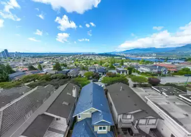 18 Hythe Avenue, Burnaby, BC, Burnaby — Single Family Residence for sale