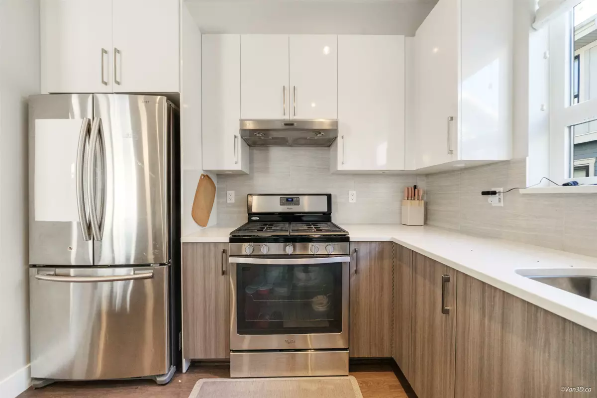 Swimming Pool Photo of 9 6028 Maple Road, Richmond, BC