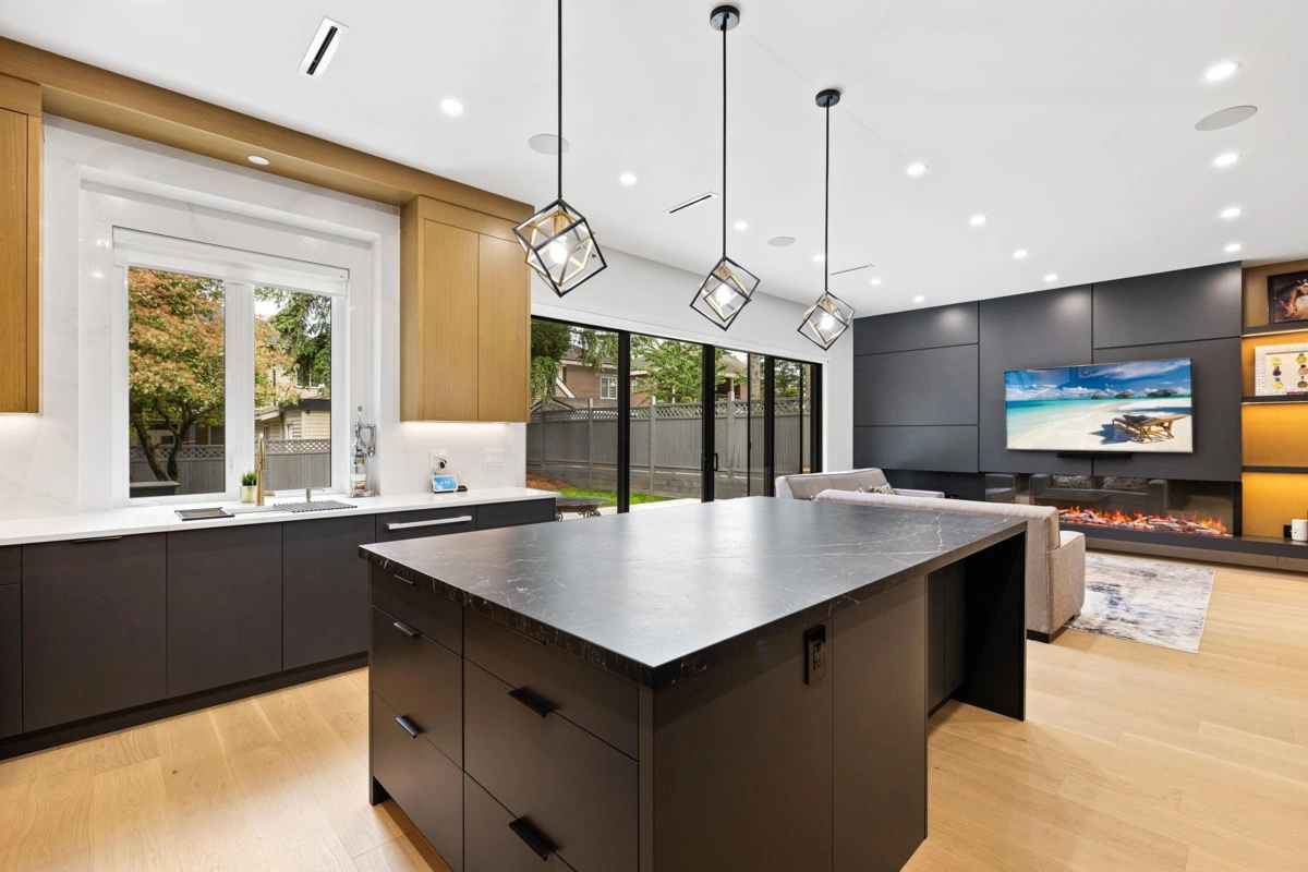 Breakfast Nook Photo of 10258 128a Street, Surrey, BC