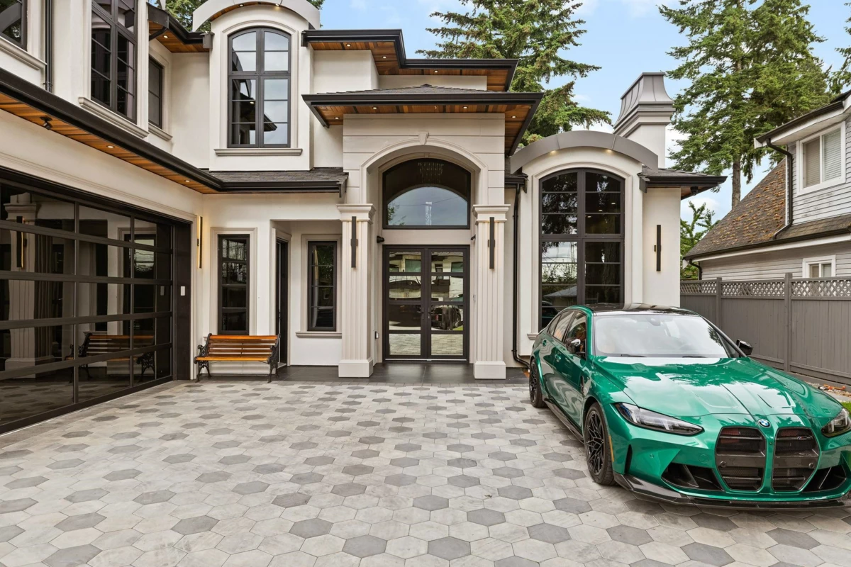 Fitness Center Photo Near 10258 128a Street, Surrey, BC