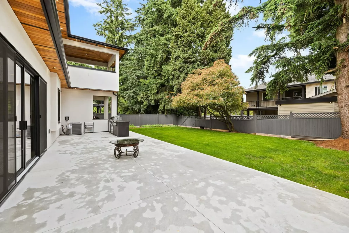 Garage Interior Photo of 10258 128a Street, Surrey, BC