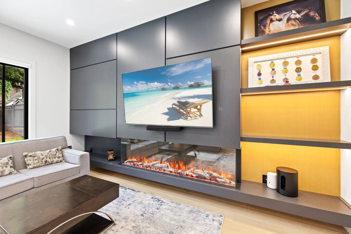 Living Room Photo of 10258 128a Street, Surrey, BC