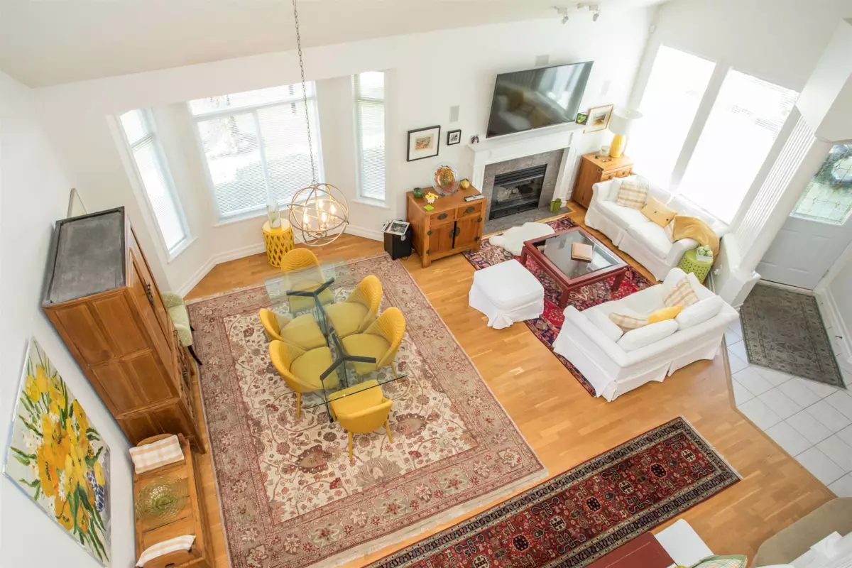 Dining Area Photo of 34 14909 32 Avenue, Surrey, BC