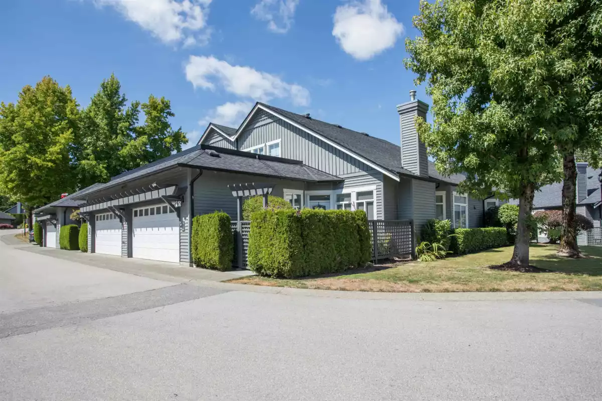 Hot Tub / Spa Photo of 34 14909 32 Avenue, Surrey, BC