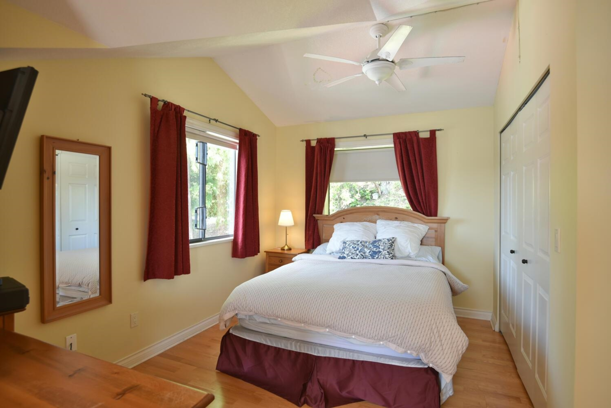 Bedroom 3 Photo of 4836 Sinclair Bay Road, Garden Bay, BC