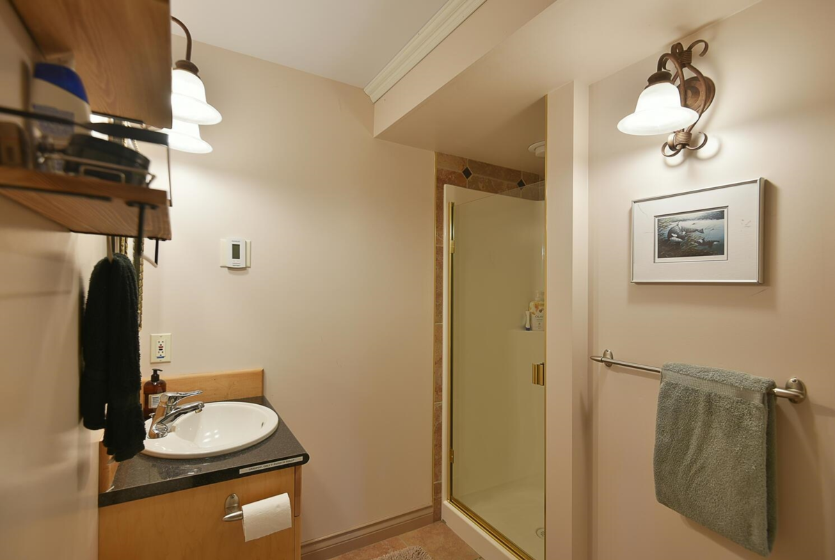 Mudroom Photo of 4836 Sinclair Bay Road, Garden Bay, BC