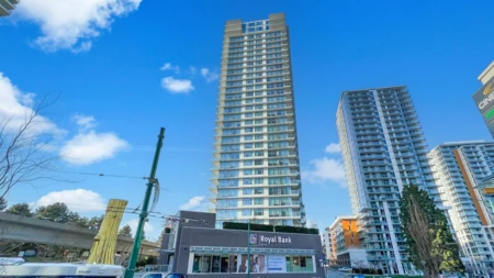 1004 8131 Nunavut Lane, Vancouver, BC, Vancouver — Apartment/Condo for sale