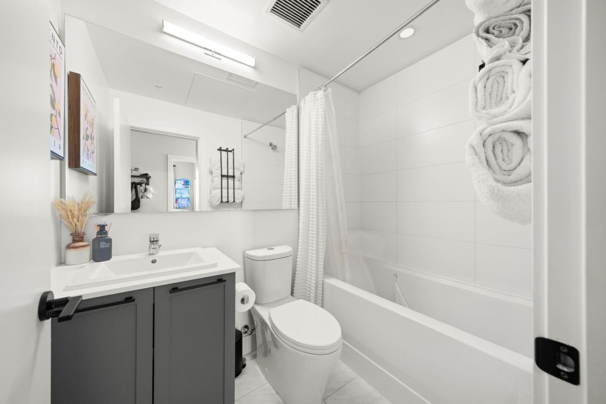 Bedroom 3 Photo of 514 9228 Slopes Mews, Burnaby, BC