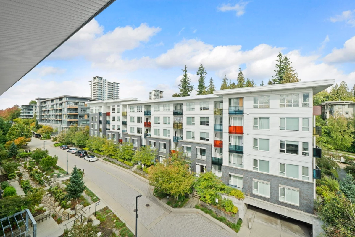 Entry Foyer Photo of 514 9228 Slopes Mews, Burnaby, BC