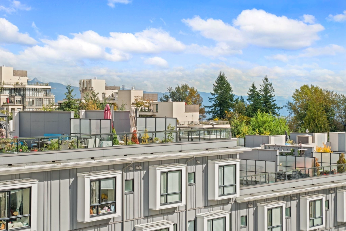 Hallway Photo of 514 9228 Slopes Mews, Burnaby, BC