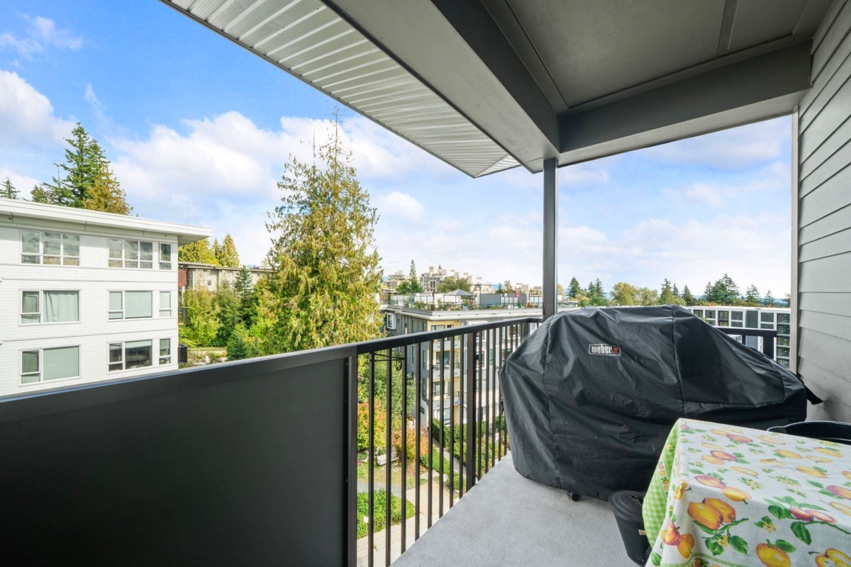 Mudroom Photo of 514 9228 Slopes Mews, Burnaby, BC