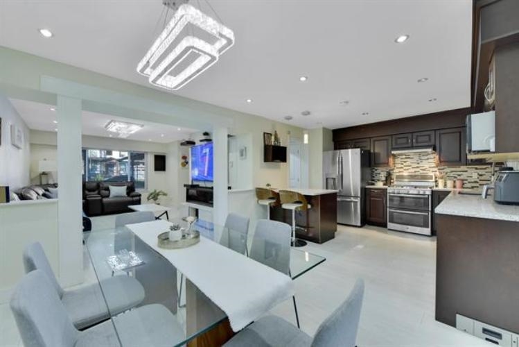 Basement Recreation Room Photo of 9068 146a Street, Surrey, BC