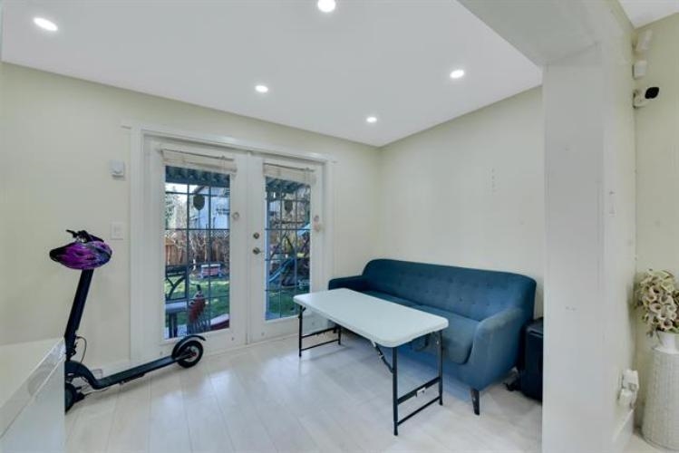 Garage Interior Photo of 9068 146a Street, Surrey, BC