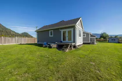 Front Yard Photo of 9183 Sylvester Road, Mission, BC