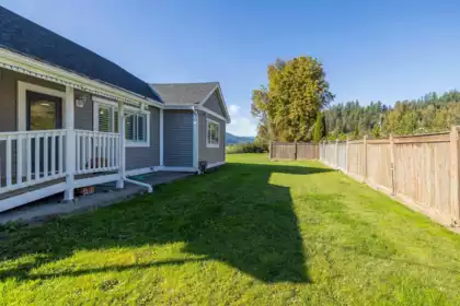 Outdoor Deck Photo of 9183 Sylvester Road, Mission, BC