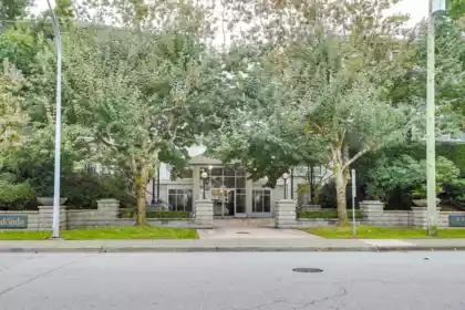 205 8880 Jones Road, Richmond, BC, Richmond — Apartment/Condo for sale