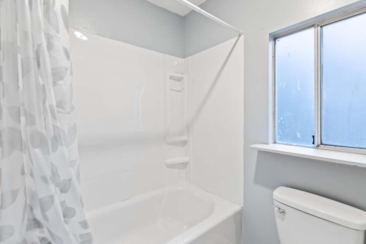 Basement Recreation Room Photo of 21127 Wicklund Avenue, Maple Ridge, BC