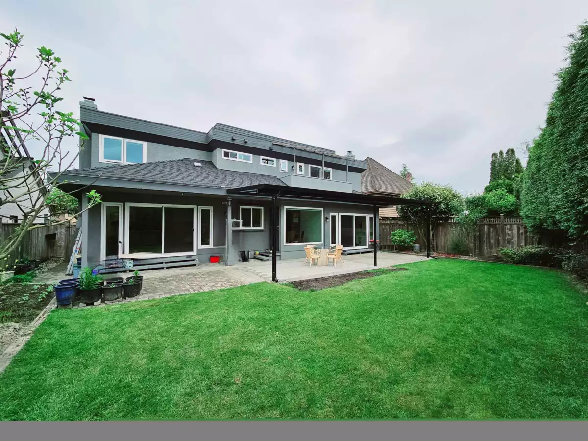 Front Yard Photo of 6540 Juniper Drive, Richmond, BC