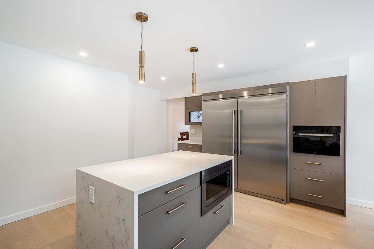 Primary Bedroom Photo of 6540 Juniper Drive, Richmond, BC