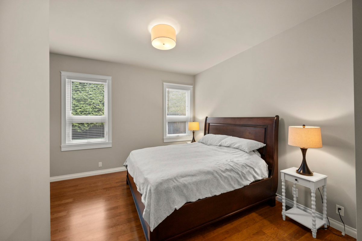 Entry Foyer Photo of 8995 Trattle Street, Langley, BC