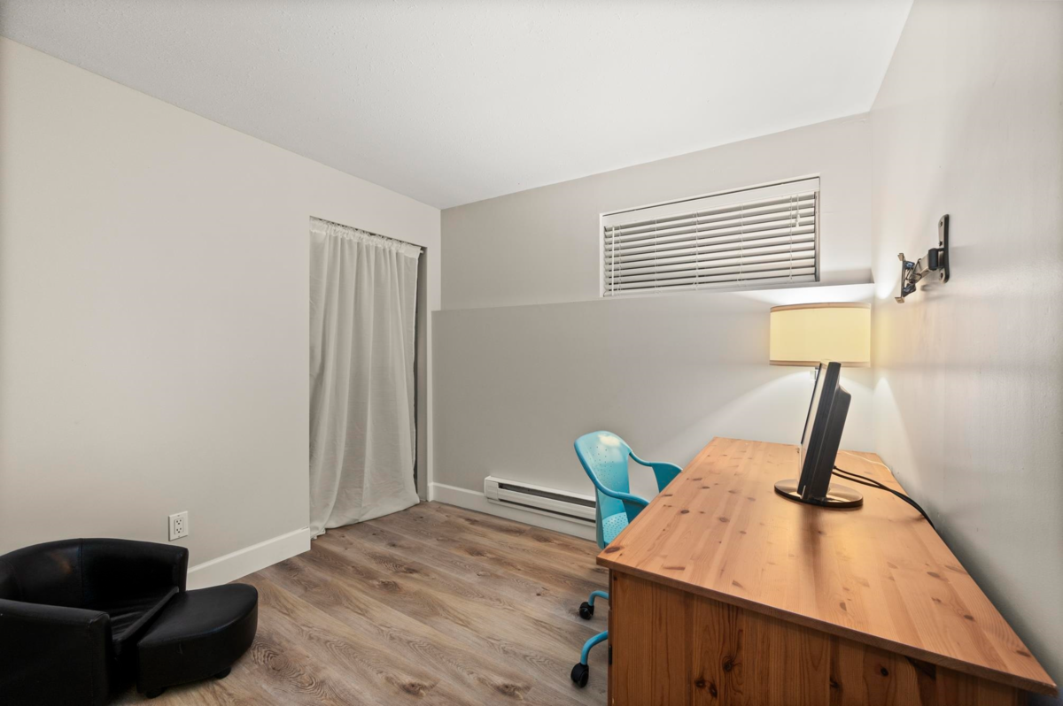 Outdoor Kitchen Photo of 8995 Trattle Street, Langley, BC