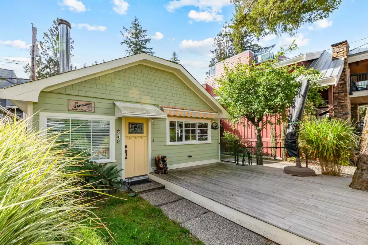 Exterior Front Photo of 279 Fir Street, Chilliwack, BC