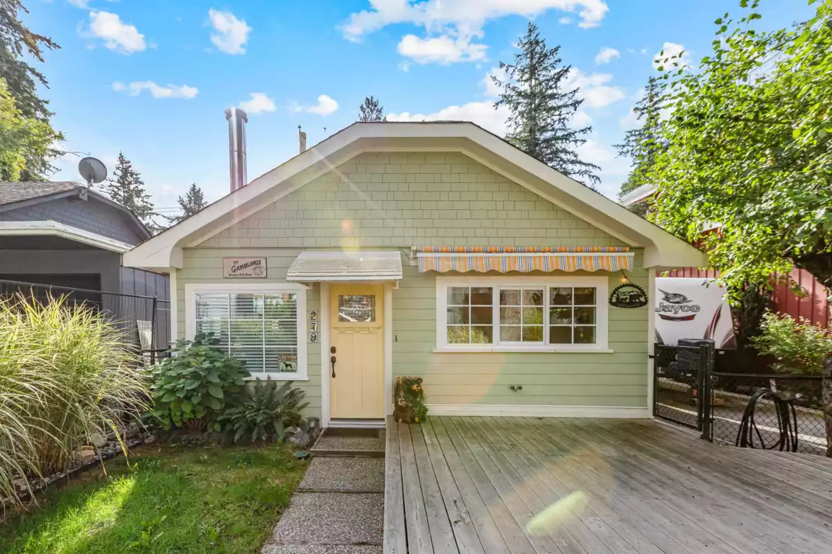 Exterior Rear Photo of 279 Fir Street, Chilliwack, BC