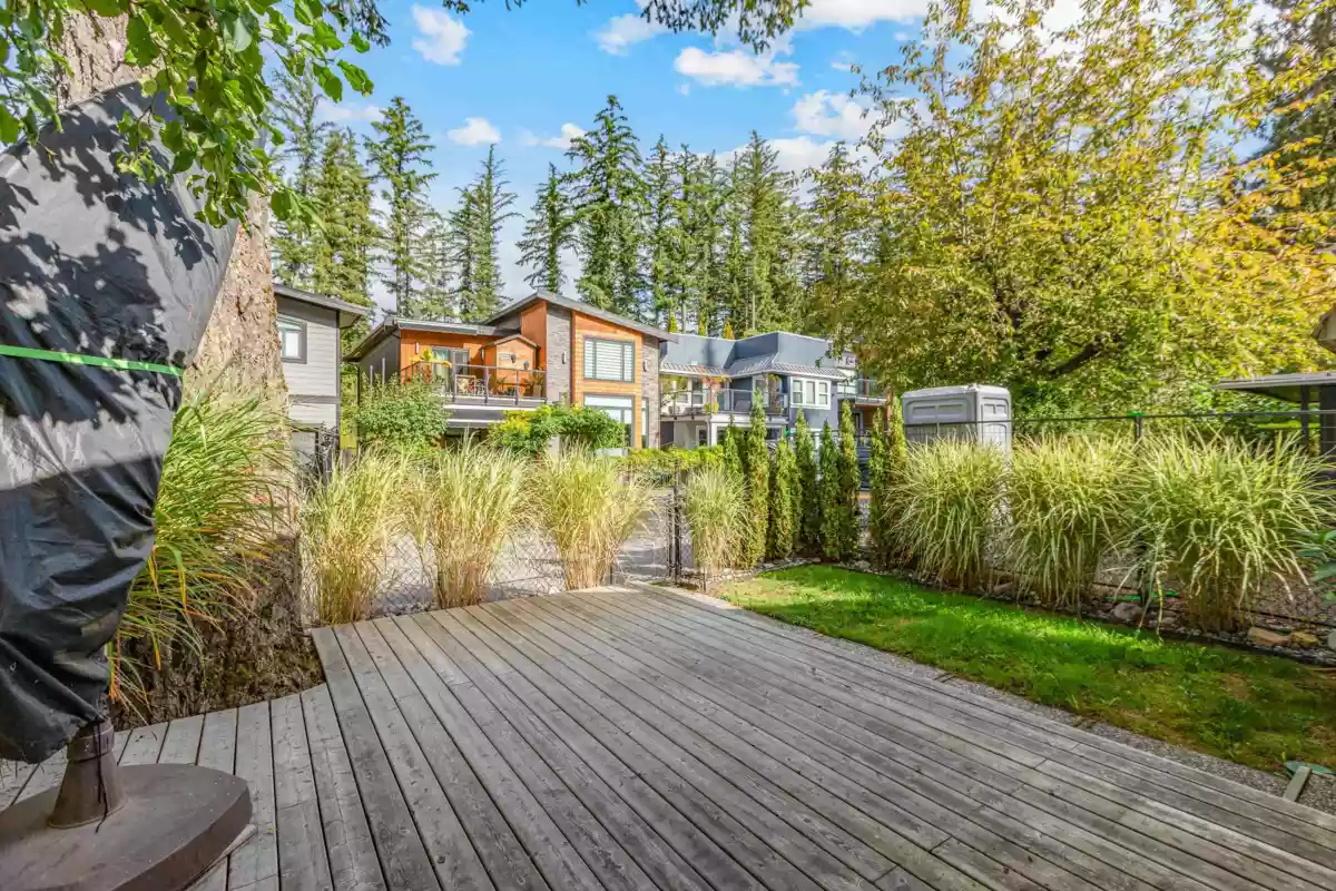 Kitchen Photo of 279 Fir Street, Chilliwack, BC