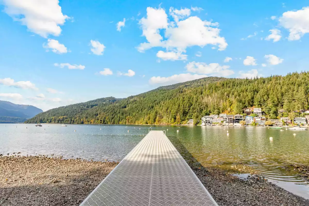 Staircase Photo of 279 Fir Street, Chilliwack, BC