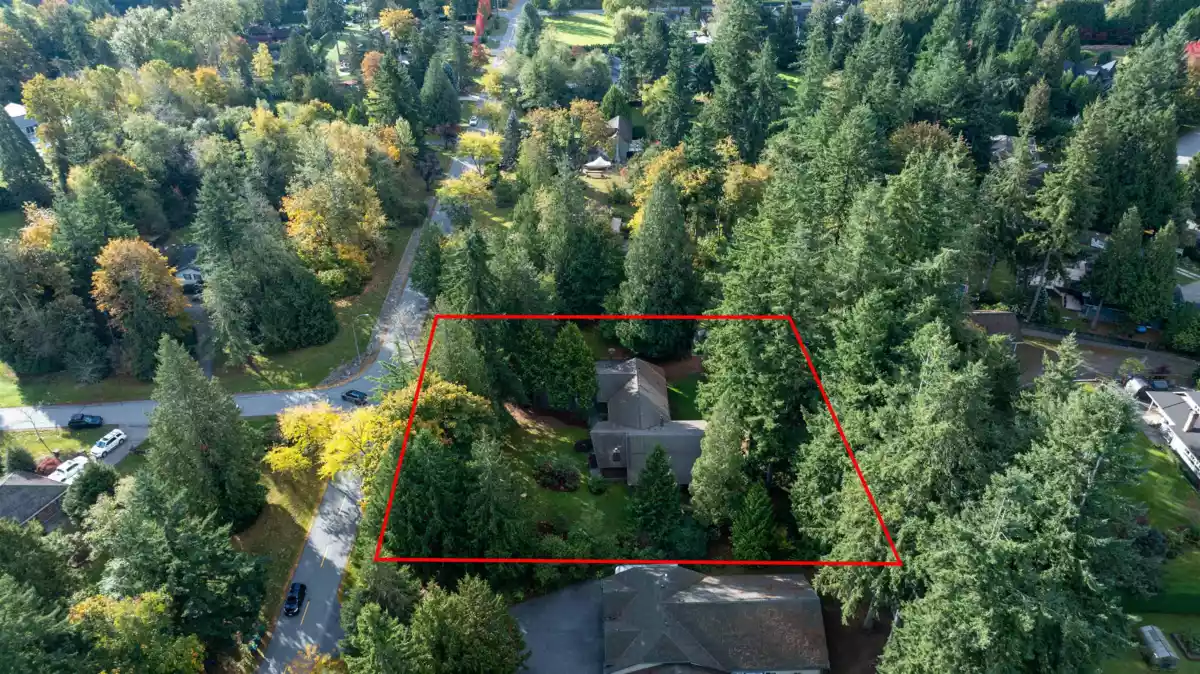 Fitness Center Photo Near 2143 180 Street, Surrey, BC