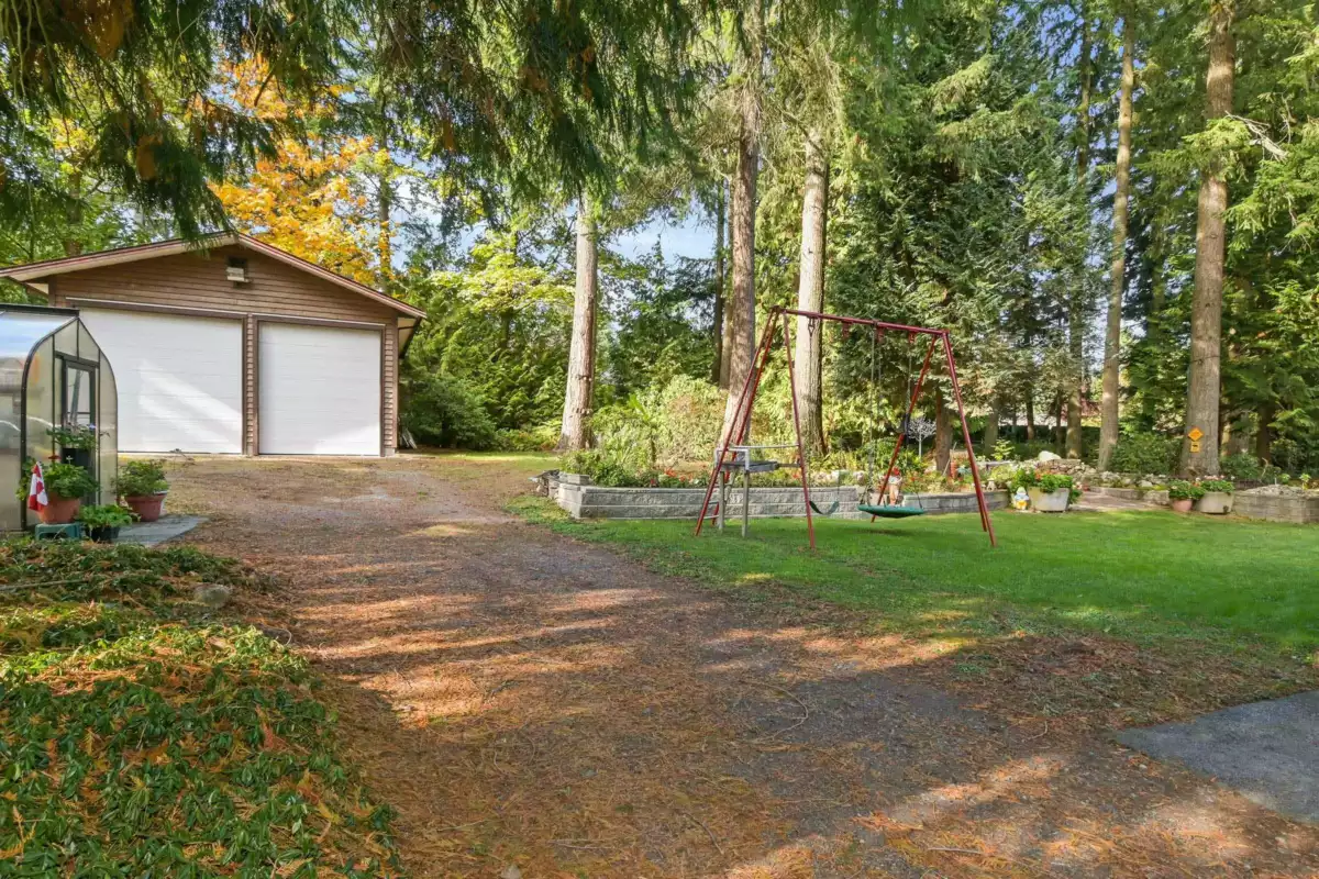 Hot Tub / Spa Photo of 2143 180 Street, Surrey, BC