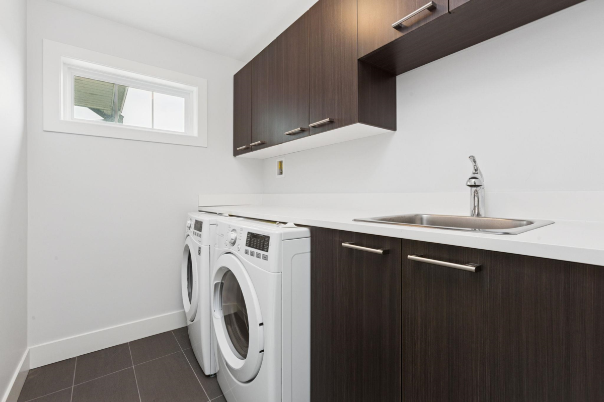 Backyard Photo of 4668 Robin Lane, Tsawwassen, BC