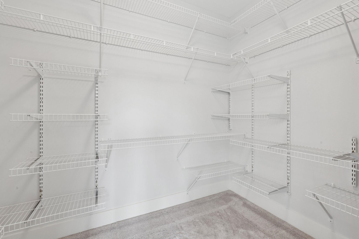 Entry Foyer Photo of 4668 Robin Lane, Tsawwassen, BC