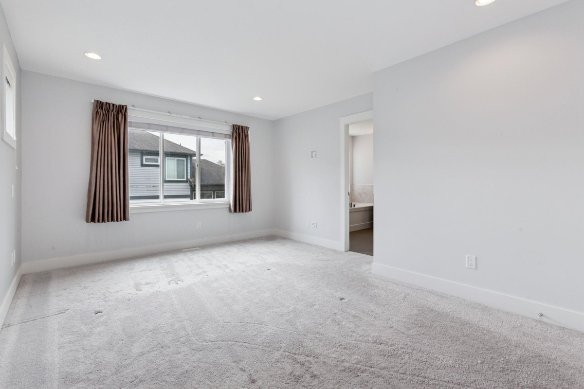 Mudroom Photo of 4668 Robin Lane, Tsawwassen, BC
