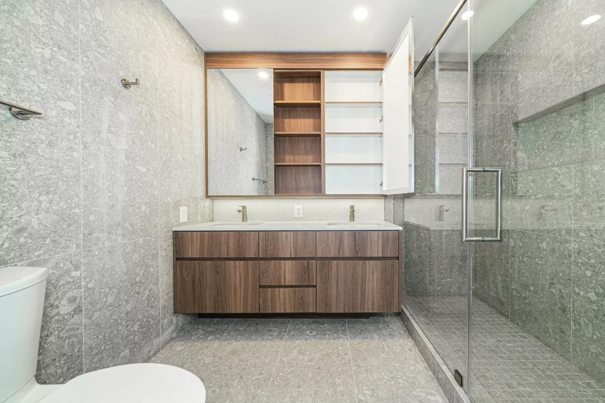 Mudroom Photo of 505 5212 Cambie Street, Vancouver, BC